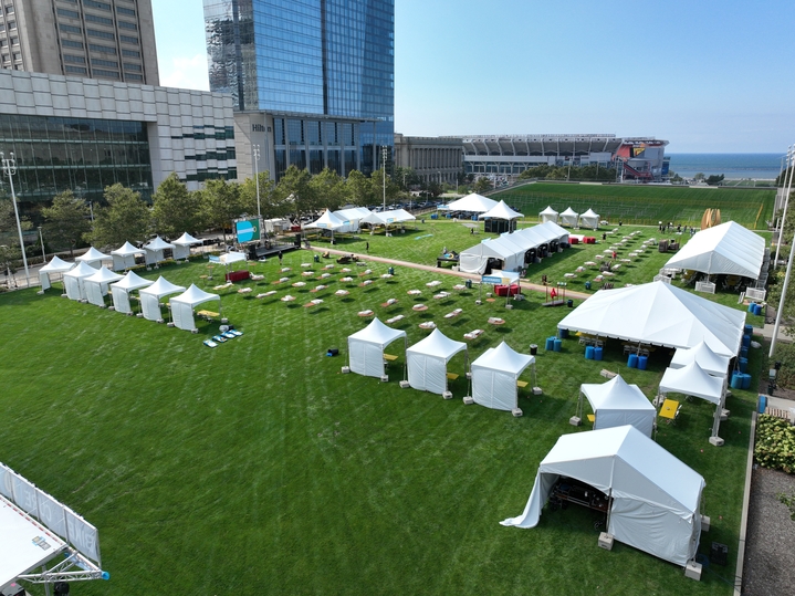 University courtyard tent installation for event